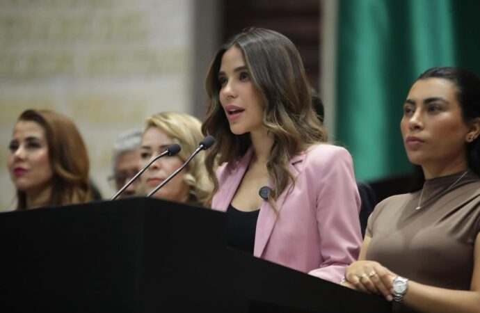 Diana karina Barreras impulsa salas de lactancia obligatorias en espacios públicos y centros de trabajo