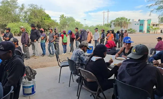Desayunador del Migrante en Miguel Alemán brinda alimento a 200 personas al día