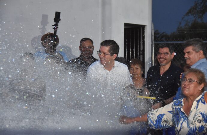 INAUGURA ELÍAS RETES EL POZO “LA BENDICIÓN” VALLE BUEY 9