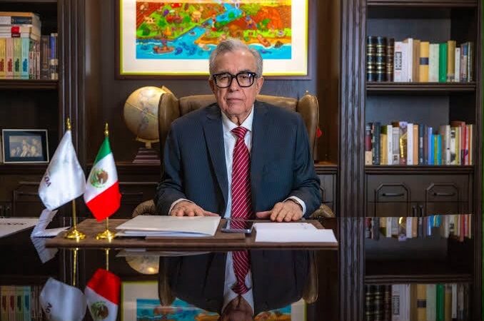 Rocha Moya vuelve a pedir licencia indefinida como gobernador de Sinaloa, un día después de regresar