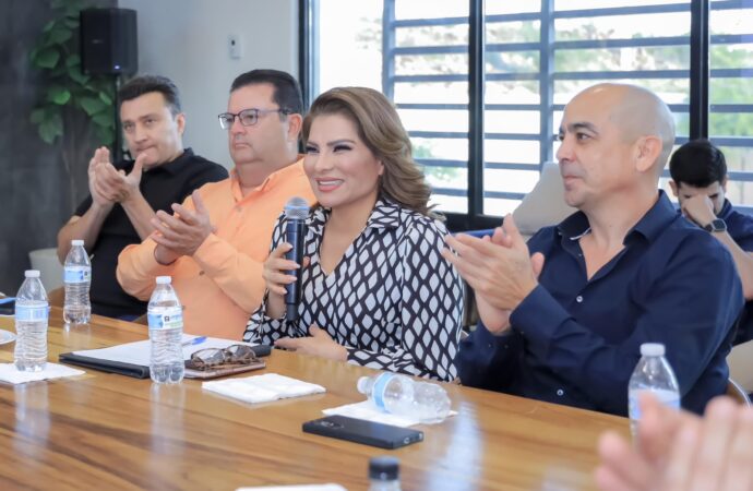 Es fundamental seguir apoyando a las MIPYMES: Lorenia Valles