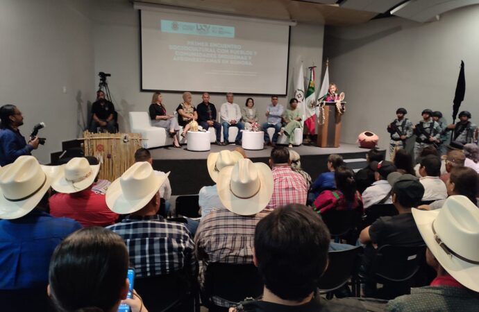 Realizan el primer encuentro con Pueblos y Comunidades Indígenas