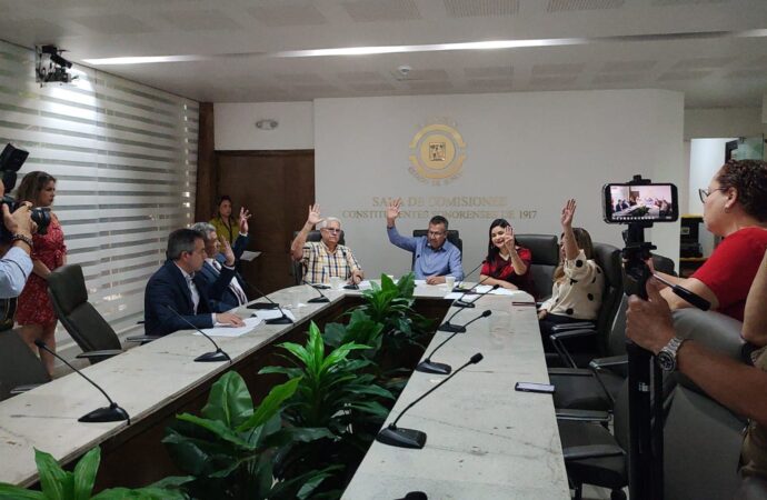 Aprueban fortalecer normativa del ISC a petición de Alfonso Durazo