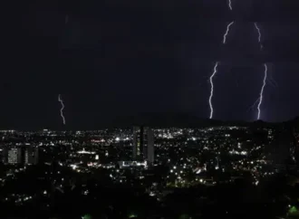 Monzón mantendrá lluvias en Sonora, pero el calor regresará con fuerza de hasta 45°C 