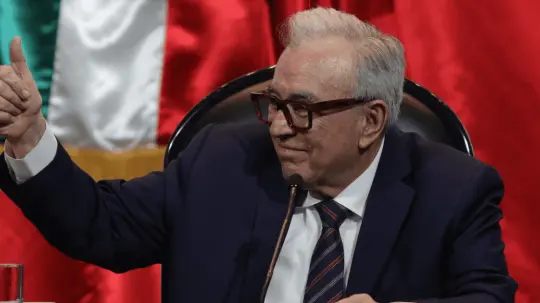Rubén Rocha Moya retoma gubernatura de Sinaloa tras 112 días de licencia
