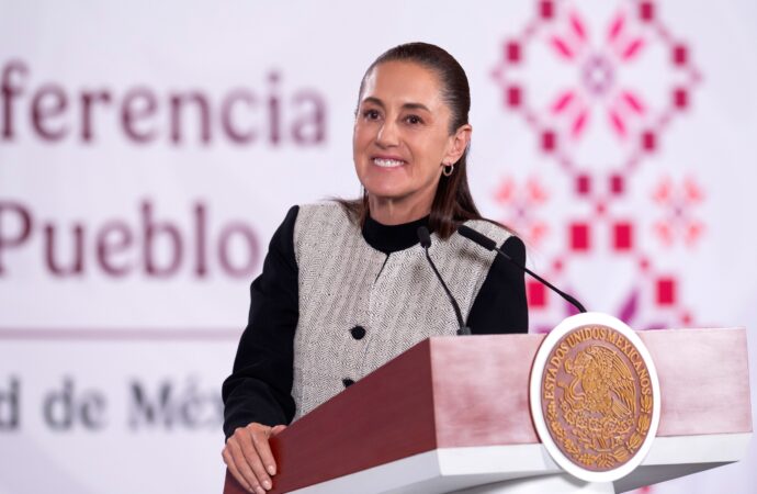 Sheinbaum anuncia inicio de la dispersión de la beca rita cetina para útiles y uniformes escolares