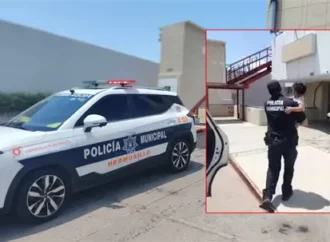 Policías salvan a niña de tres años tras picadura de alacrán en Hermosillo