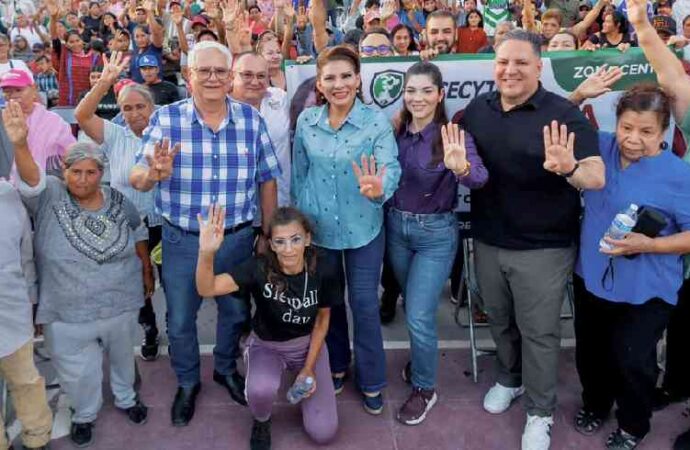 Lorenia Valles reafirma compromiso con las familias del Poblado Miguel Alemán