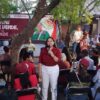 Visitan Célida López y David Figueroa a vecinos del Choyal