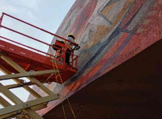 Más de dos décadas sin mantenimiento explican el deterioro del mural del Teatro ITSON