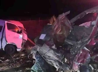 Choque frontal en carretera Hermosillo-Bahía de Kino deja tres muertos y dos heridos; Fiscalía investiga