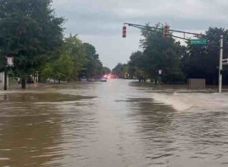 Inundaciones dejan cinco muertos y cientos de evacuados en Indiana