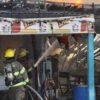 Incendio destruye por completo palapa de mariscos rumbo a Bahía de Kino