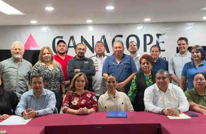 Flor Ayala destaca alianza con comerciantes para enfrentar los retos de Hermosillo