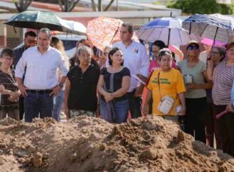 Toño Astiazarán supervisa pavimentación de la Huásabas; invierten 6.2 mdp