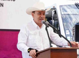Durazo entrega siete nuevas unidades de transporte urbano para Cajeme