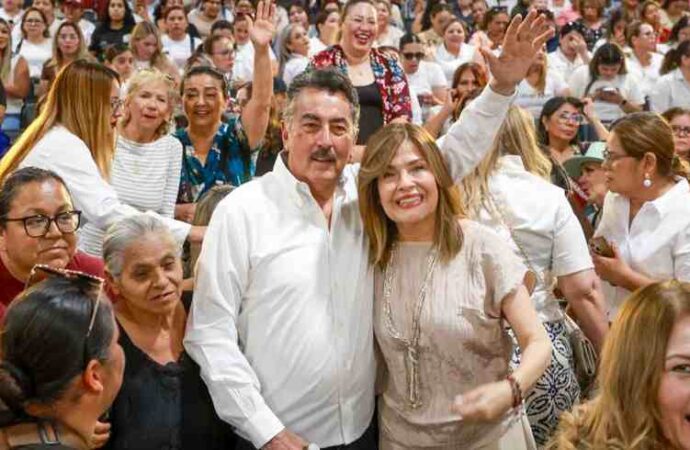 Reconoce Javier Lamarque la fuerza de las mujeres de Sonora en defensa de la soberanía nacional