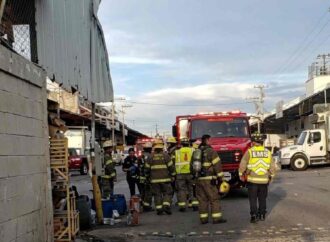 Exceso de fumigante moviliza a Bomberos por presunto incendio en mercado de Hermosillo