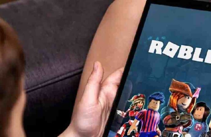 Cinco medidas para reducir los riesgos de Roblox en menores