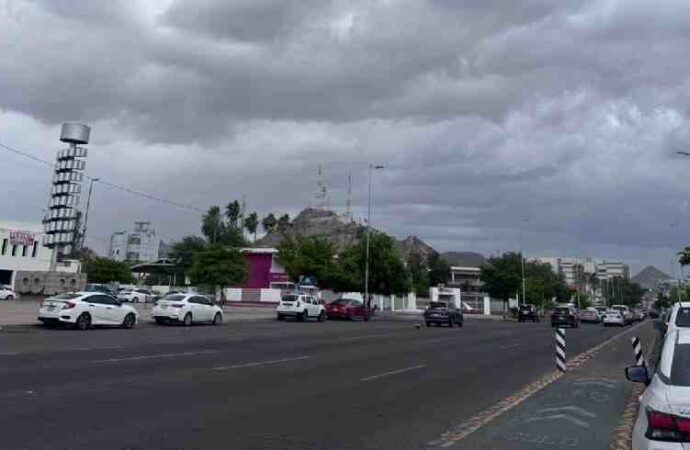 Lluvias y núcleos de tormenta severa se registran en Hermosillo