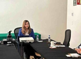 Plantea Dena Camarena necesidades a Diputados Federales