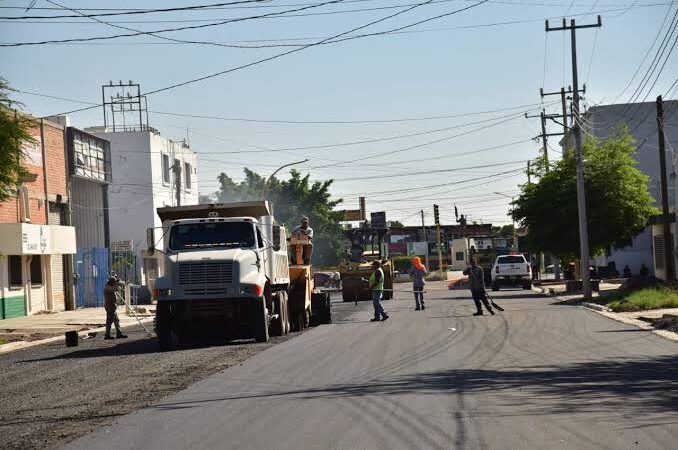 Lamarque busca apoyo adicional para reforzar reparación de vialidades en Cajeme