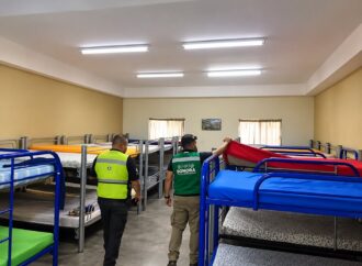 Sonora mantiene albergues abiertos en sus 72 municipios ante polo
