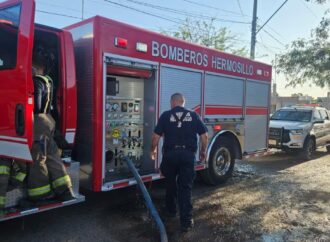 Rescatan a hombre atrapado durante dos días en la chimenea de una casa