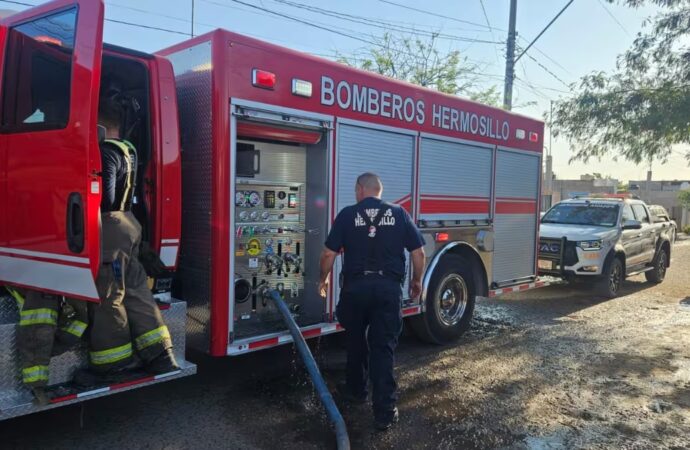 Rescatan a hombre atrapado durante dos días en la chimenea de una casa