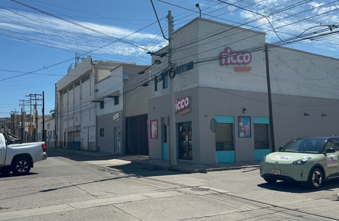 Bajas ventas y compras en línea provocan cierre de negocios en Hermosillo