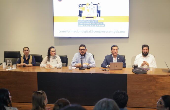 Consultan legisladores la nueva Ley de Transformación Digital
