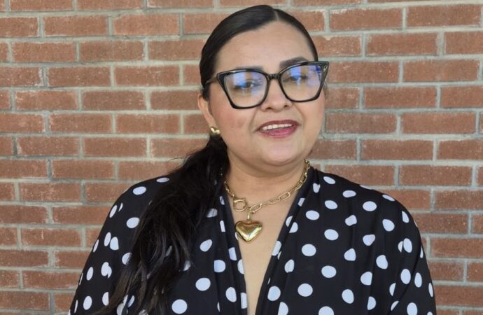 Buscan apoyos para comprar mincroinfusora de insulina para adolescente