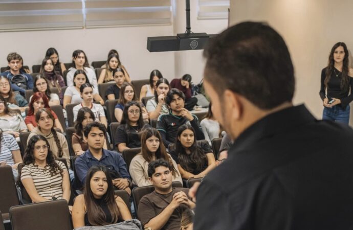 Promueve Rogelio Cota negocios locales