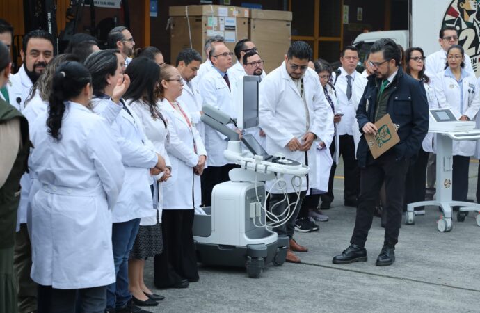 IMSS inicia distribución de equipo médico de alta tecnología para 39 hospitales del país: Zoé Robledo