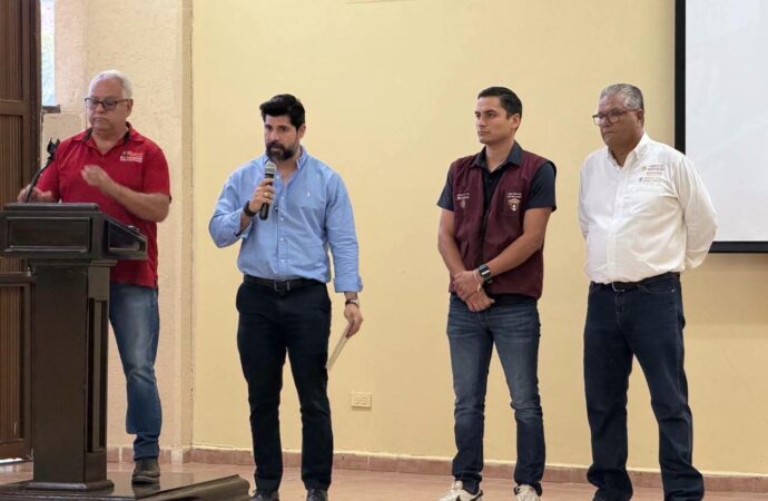 Realizan UTH asambleas de la beca “Gertrudis Bocanegra”