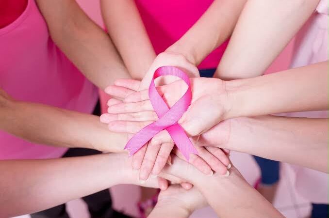 Busca Agustín Rodríguez garantizar recursos para combatir el cáncer de mama en Presupuesto 2027