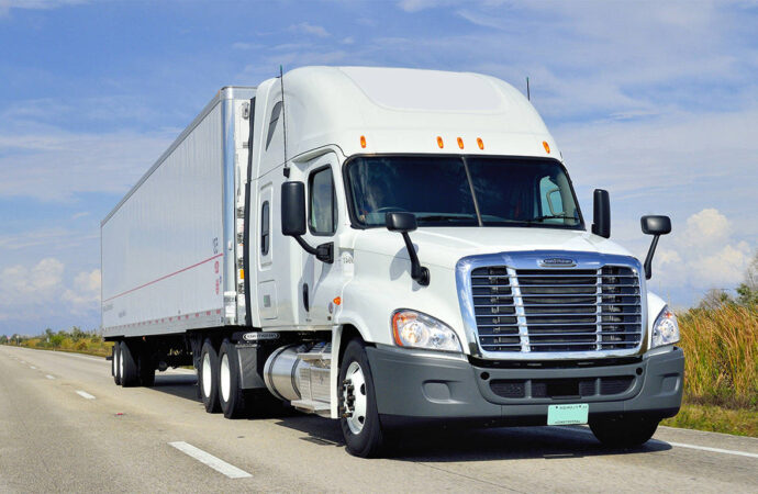 En Sonora, más de 80 empresas transportistas se suman a paro nacional de autotransporte de carga