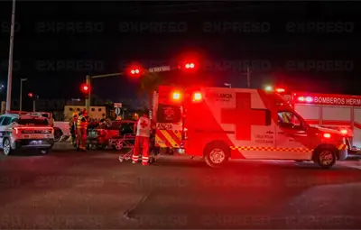 Choque en bulevar Vildósola deja mujer lesionada en Hermosillo
