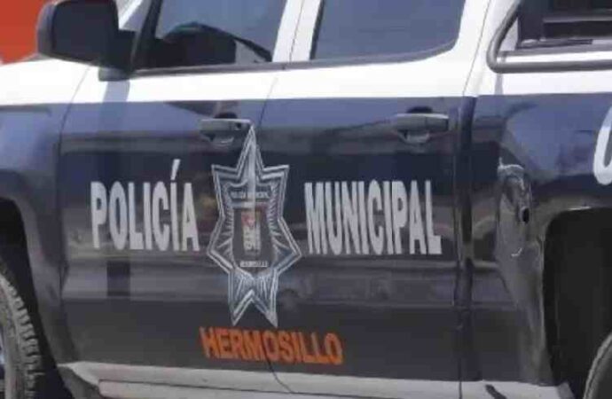 Hombre es detenido tras romper ventana y amenazar con un cuchillo a su expareja
