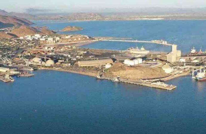 Gobierno de Sonora niega relación comercial con empresa vinculada a predio del puerto de Guaymas