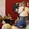 Entregan tarjetas del programa de pensión de adultos mayores en Hermosillo