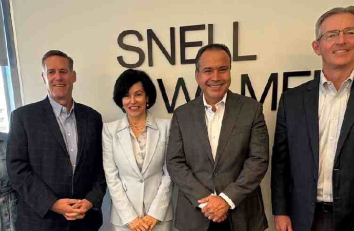 Impulsa Toño Astiazarán desarrollo económico de Hermosillo con alianzas en innovación y semiconductores en Arizona