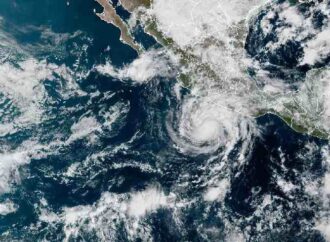 Huracán Trudy y frente frío 2 ponen en alerta a ocho estados por lluvias y fuertes vientos