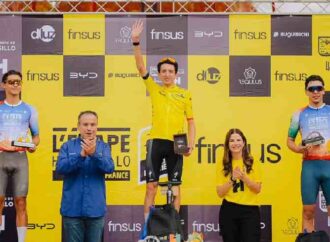 Premia Toño Astiazarán a ganadores y destaca el éxito de L’Étape by Tour de France: “Hermosillo está hecho para grandes cosas”