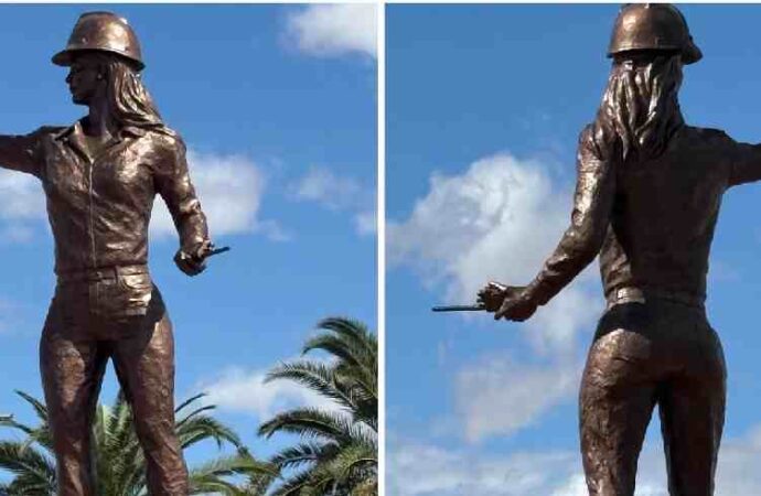 Causa polémica por sus proporciones escultura de la Mujer Minera en Caborca