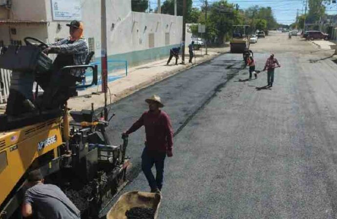 Lleva Toño Astiazarán obras de infraestructura y apoyos sociales a comunidades rurales