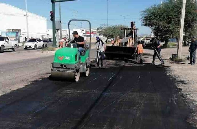 Realiza Gobierno de Hermosillo bacheo permanente en colonias de la ciudad