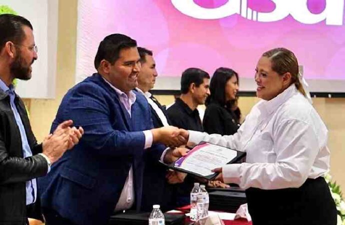 Se sumarán 60 mujeres como choferes del transporte público