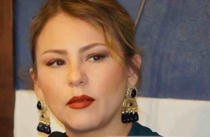 Renuncia Rebecca Ching a MC y apunta a sumarse al proyecto de Astiazarán