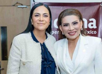 Lorenia Valles participa en reunión nacional de coordinadores de la Transformación